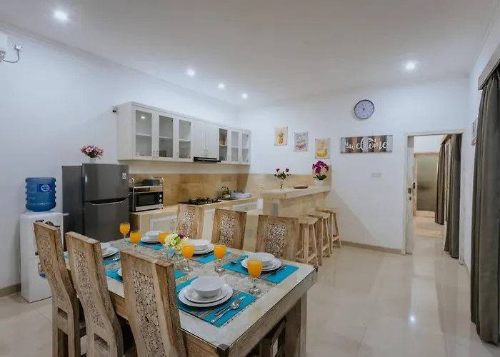 Villa Cathy, - Private 3 Bedroom Pool Villa! Seminyak